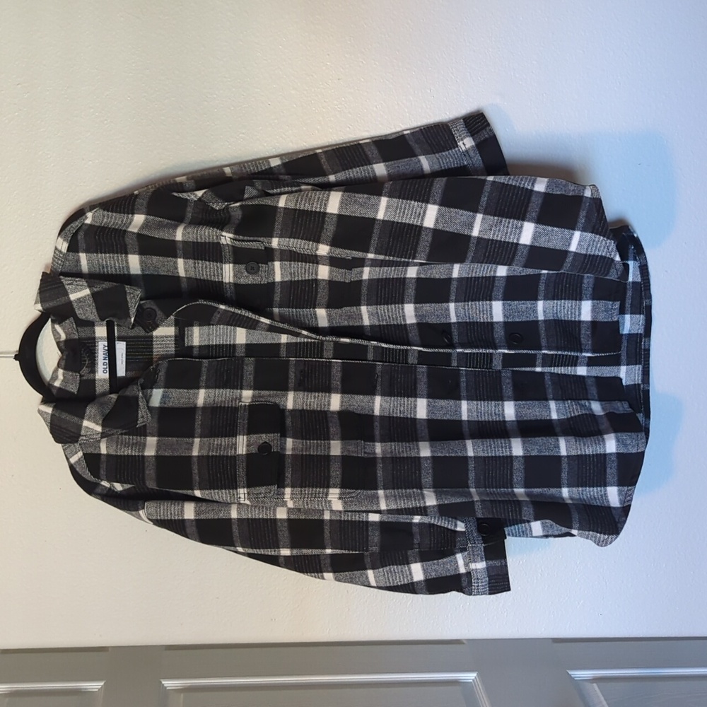 Old Navy Black and White Plaid Shacket